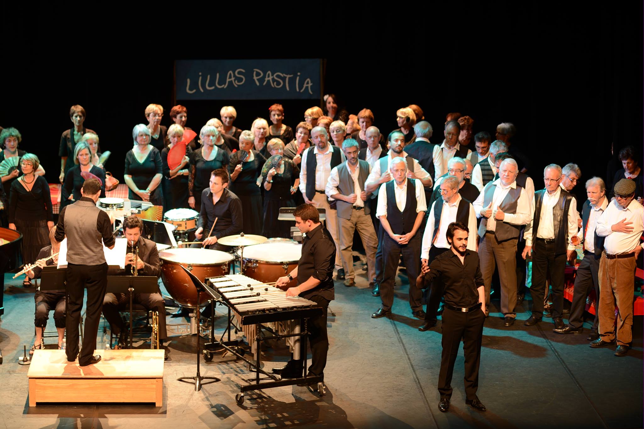 964310_583385658368653_2110701621_o